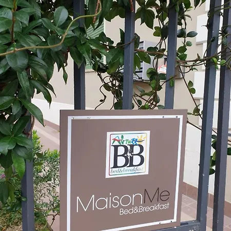 Maisonme Bed & Breakfast 3*