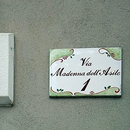 Bed & Breakfast Maisonme 3*